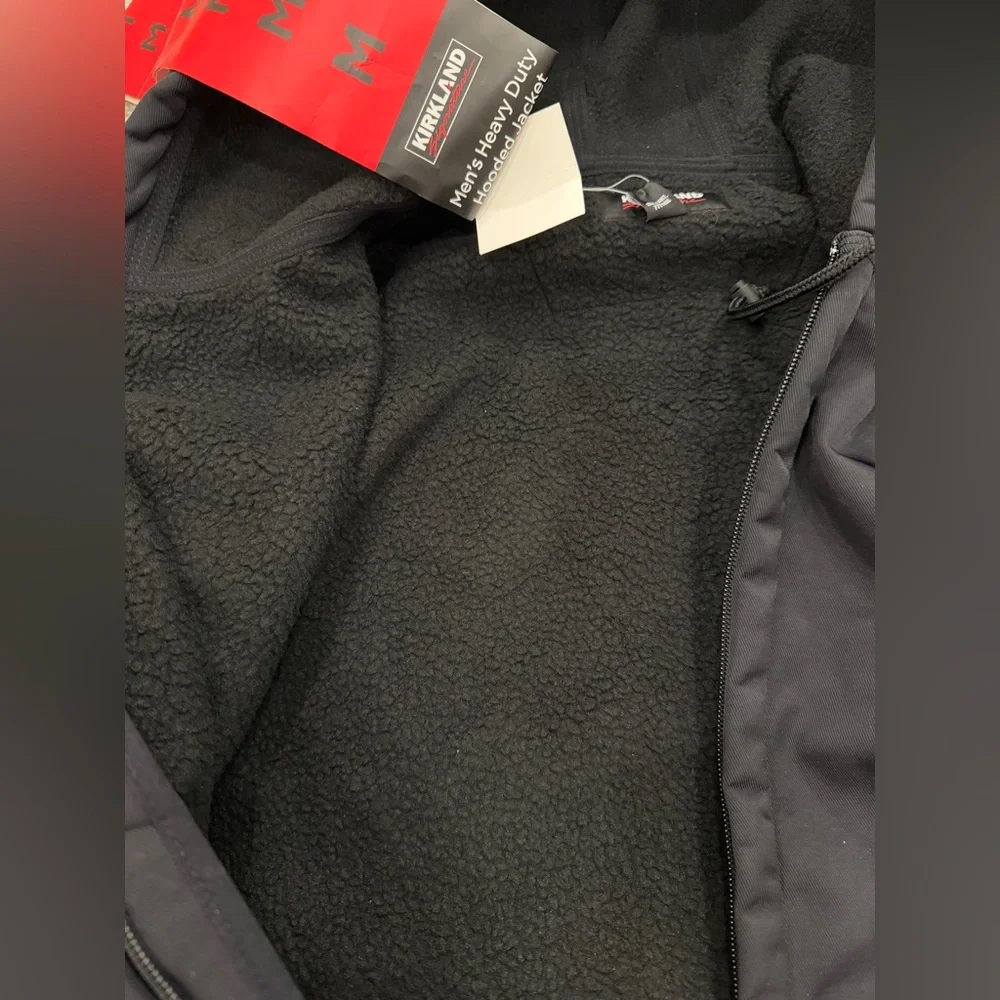Kirkland Signature Men's Heavy Duty Hooded Jacket - Picture 4 of 5